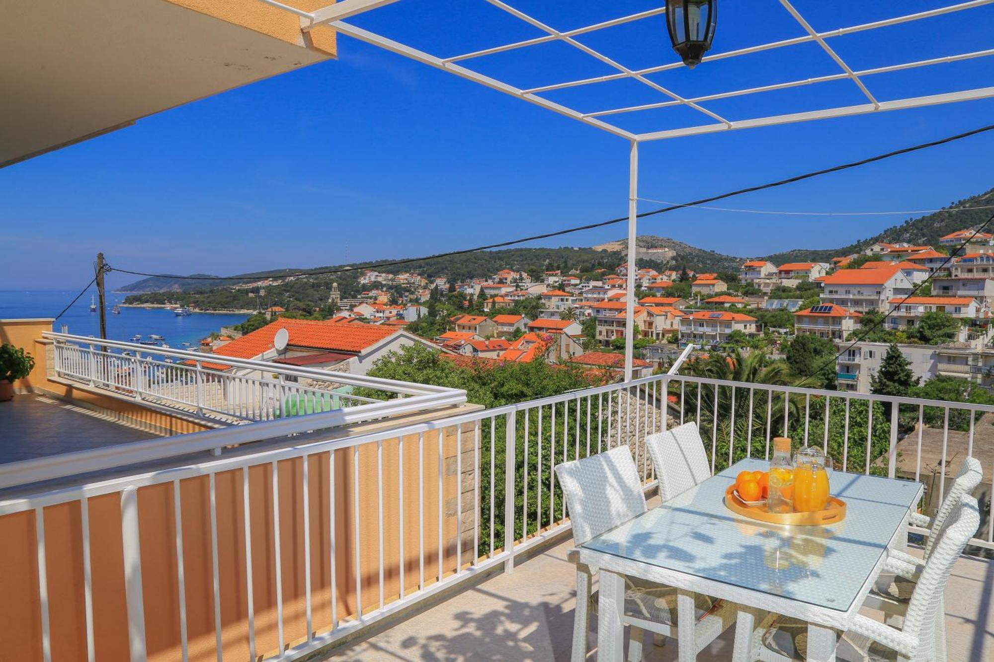 Apartments Sunny Elza Hvar Town Kültér fotó