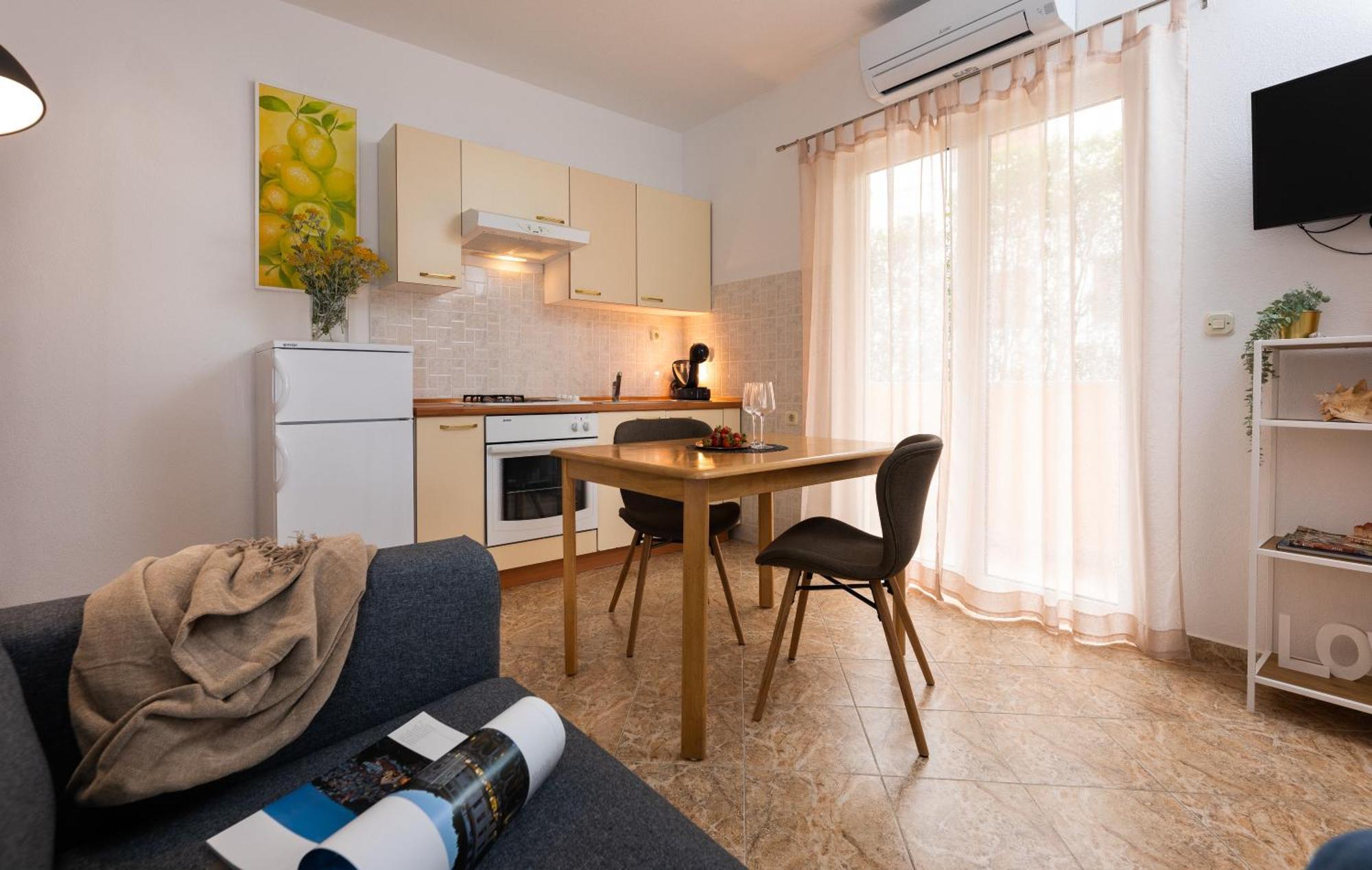 Apartments Sunny Elza Hvar Town Kültér fotó