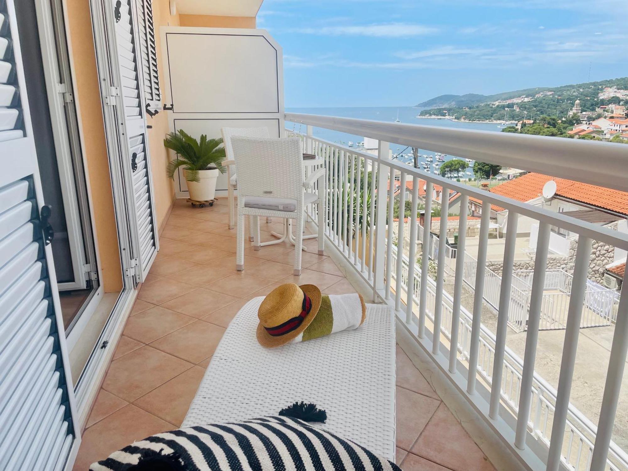 Apartments Sunny Elza Hvar Town Kültér fotó