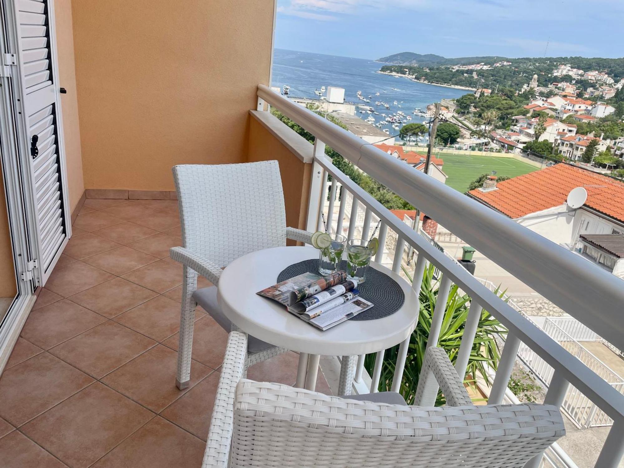 Apartments Sunny Elza Hvar Town Kültér fotó