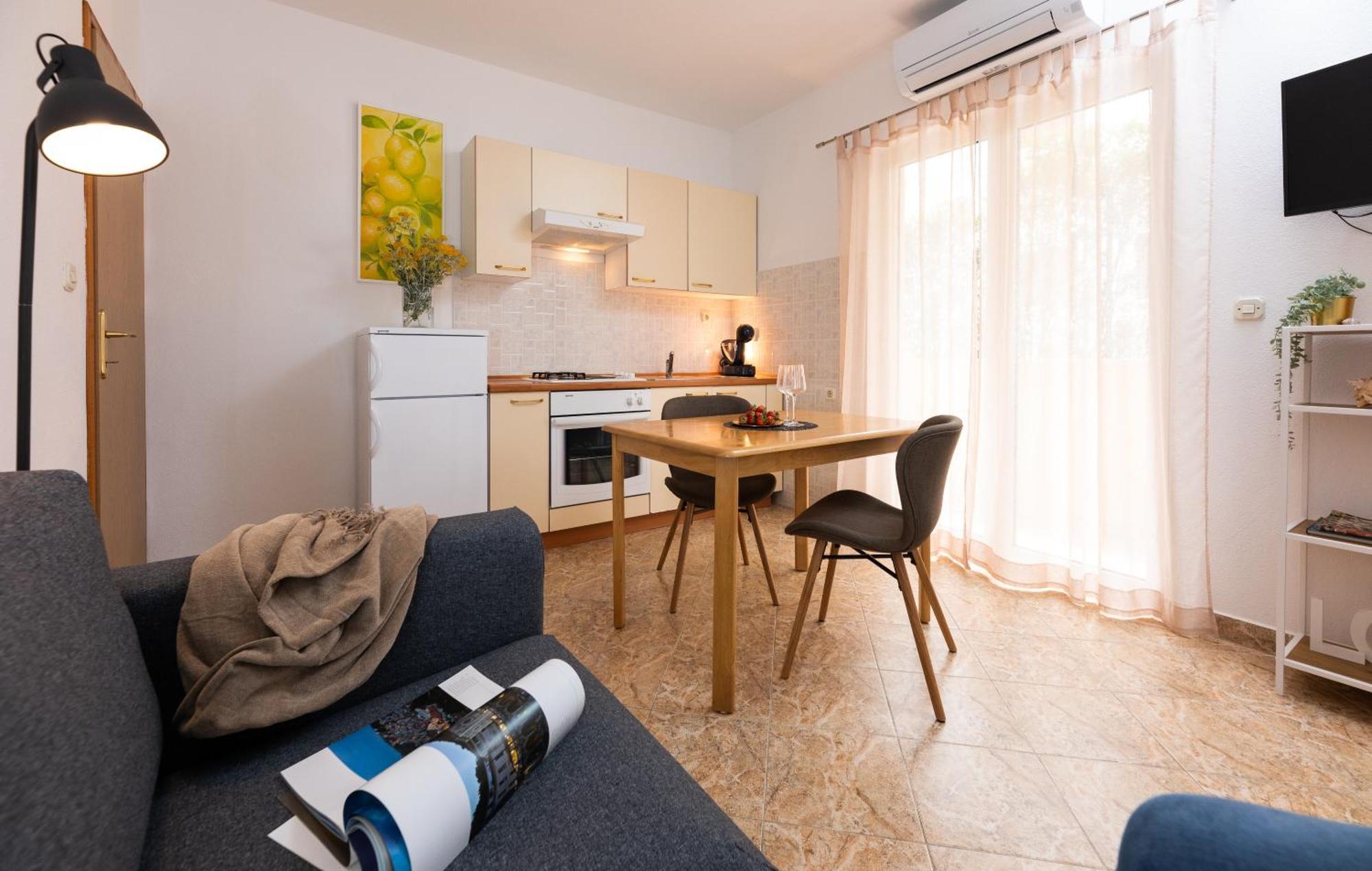 Apartments Sunny Elza Hvar Town Kültér fotó