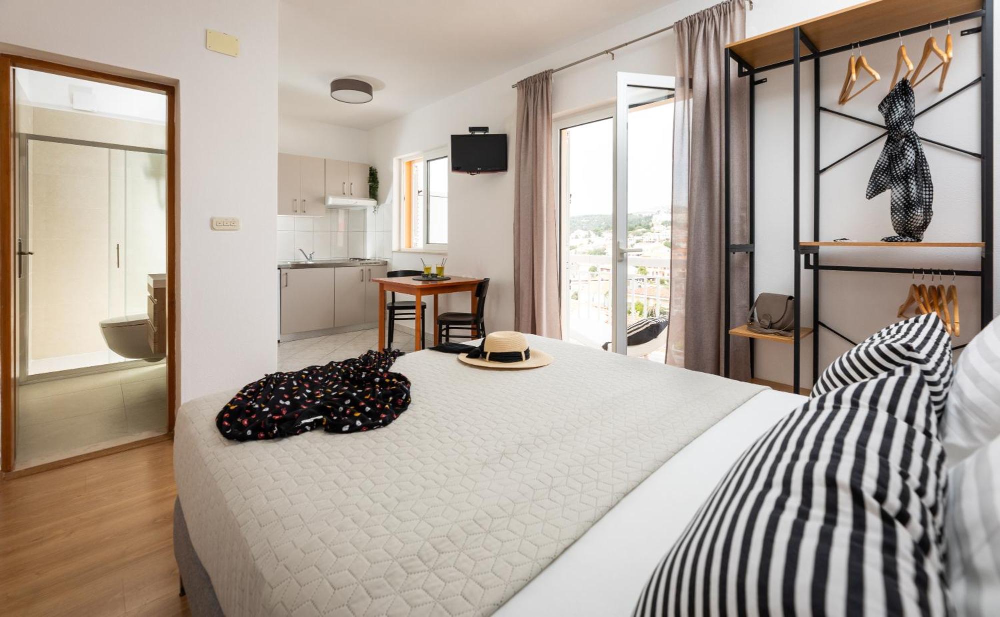 Apartments Sunny Elza Hvar Town Kültér fotó