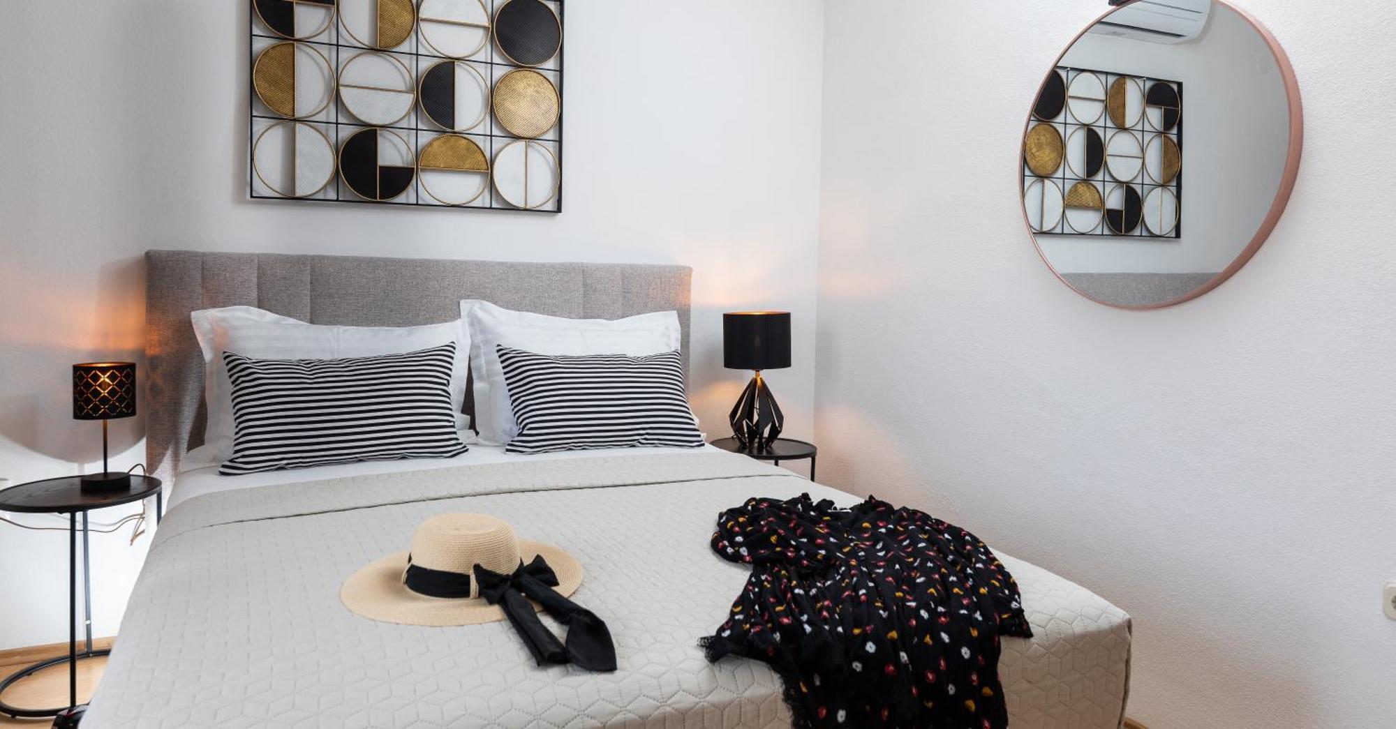 Apartments Sunny Elza Hvar Town Kültér fotó