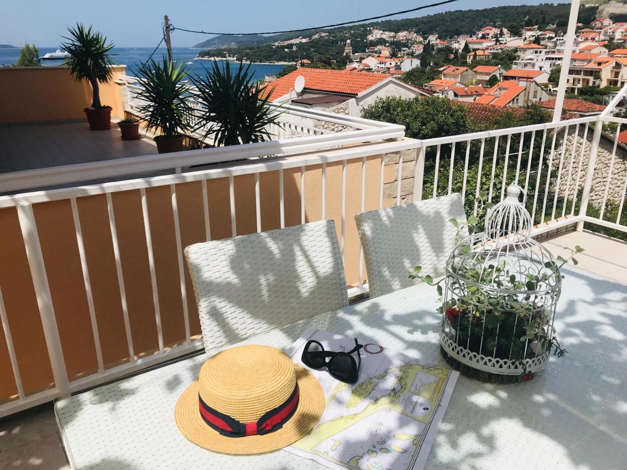 Apartments Sunny Elza Hvar Town Kültér fotó