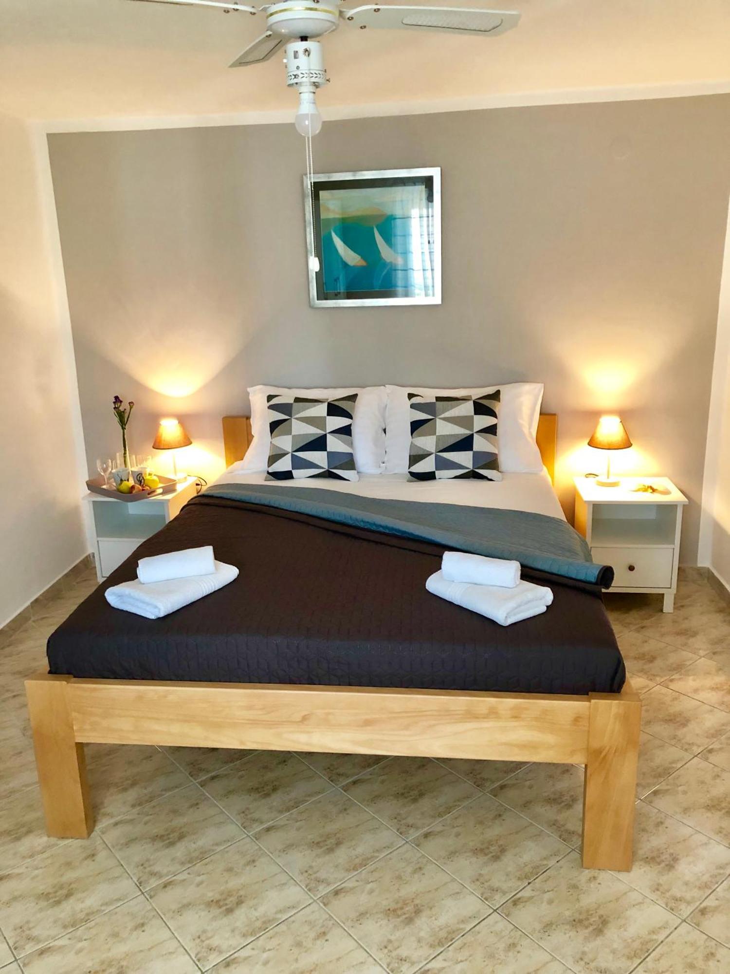 Apartments Sunny Elza Hvar Town Kültér fotó